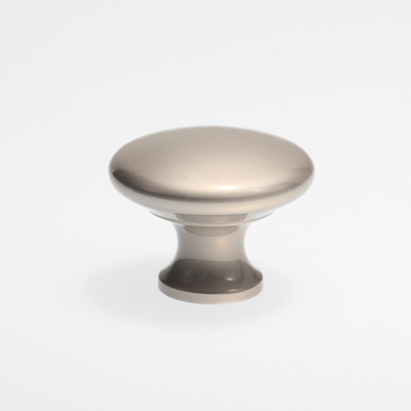 Solid Brass Knob 610