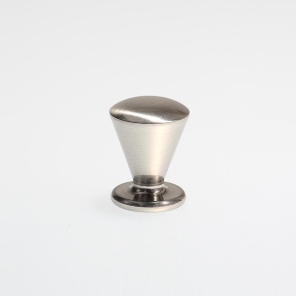 Solid Brass Knob 646